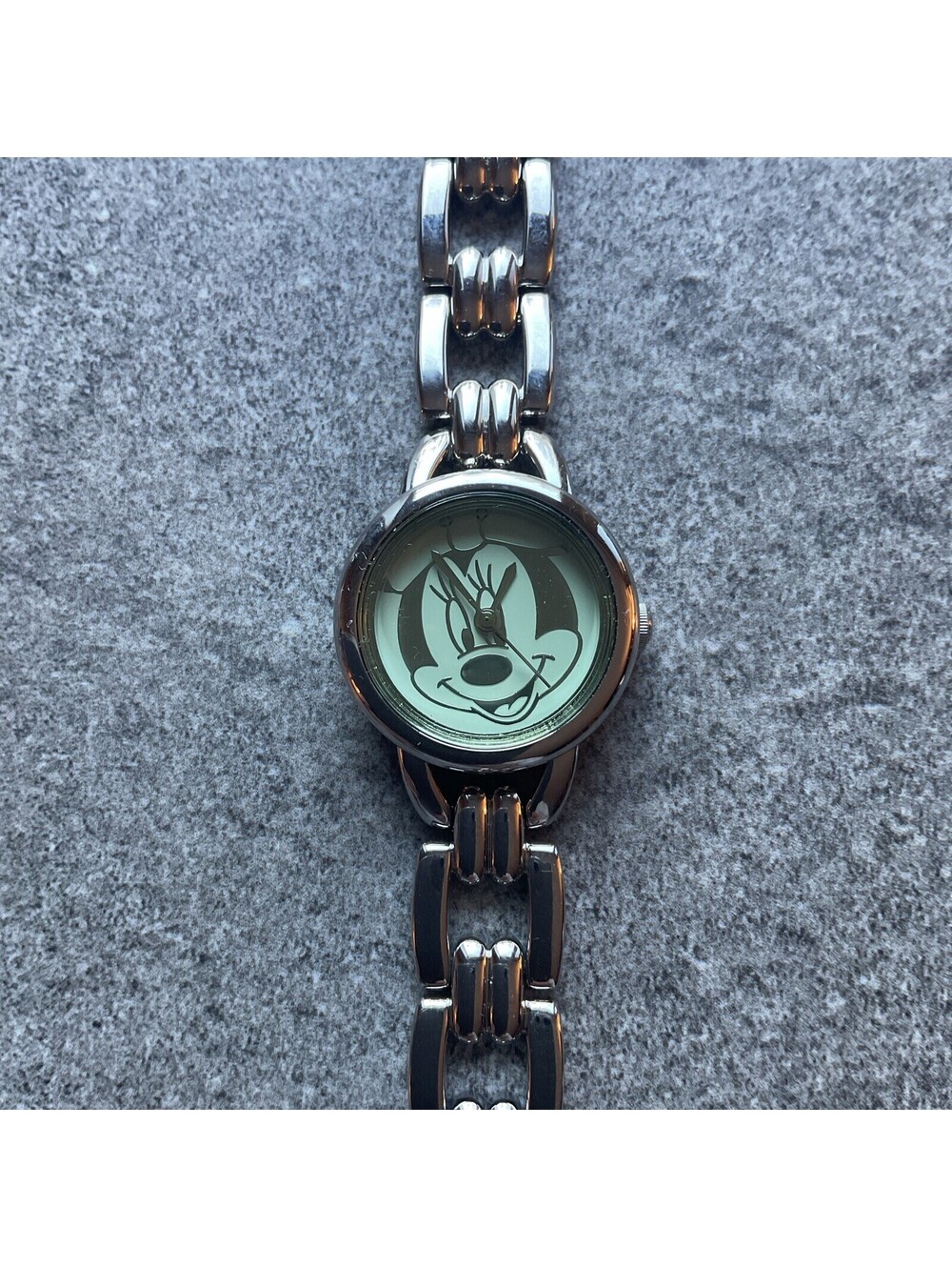 Disney Minnie Mouse Womens Watch 24mm Silver Tone Case & Band W/Green Dial Bin A
